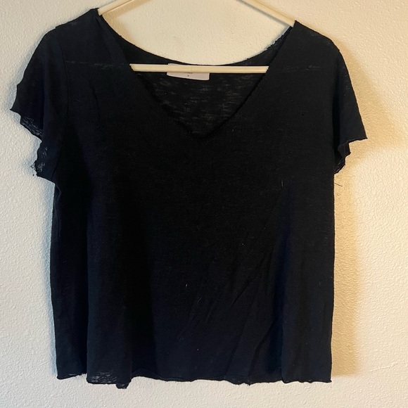 Urban outfitters black tee shirt - Picture 1 of 3